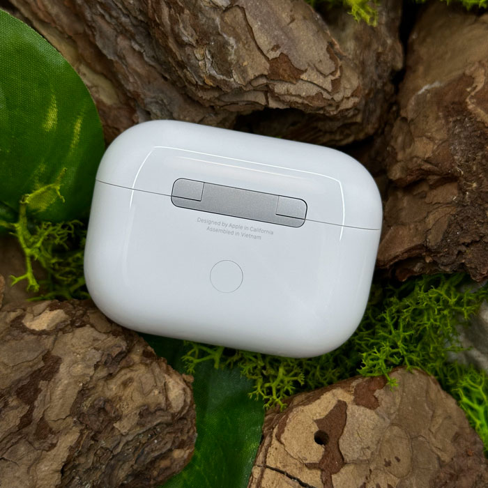 Навушники AirPods Pro 2 with MagSafe charging case (MQD83) (вживані) A-