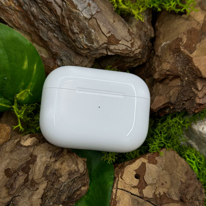 Навушники AirPods Pro 2 with MagSafe charging case (MQD83) (вживані, гарний стан) A-