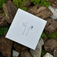 Навушники Apple AirPods 2 (MV7N2) with Charging Case (нові)