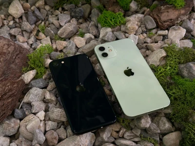 iphone se2022-iphone 12