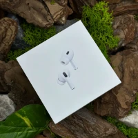 Навушники AirPods Pro 2 with MagSafe charging case (MQD83) (нові)